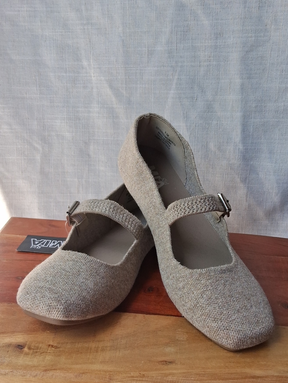 Neutral Beige Knit Flats with Buckle Strap 9.5